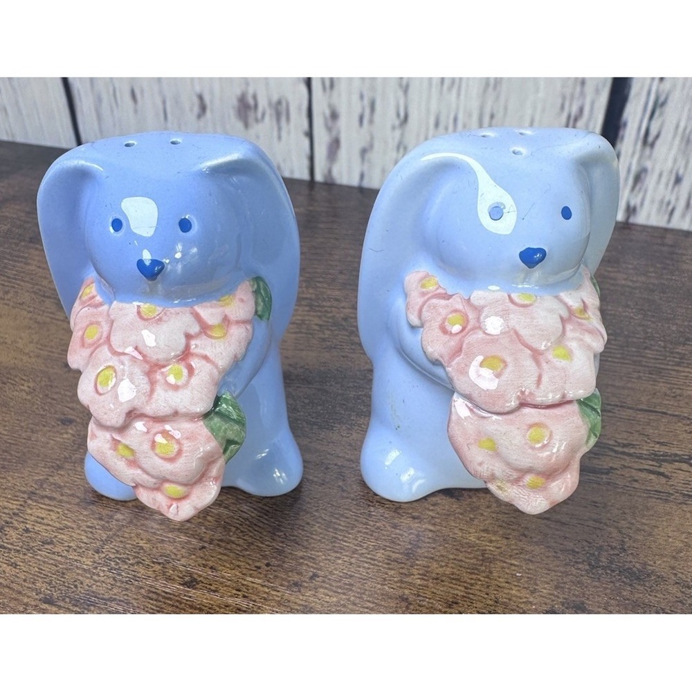 Vintage Avon Gift‎ Collection Bunny Salt Pepper Shakers Ceramic Easter Spring 90